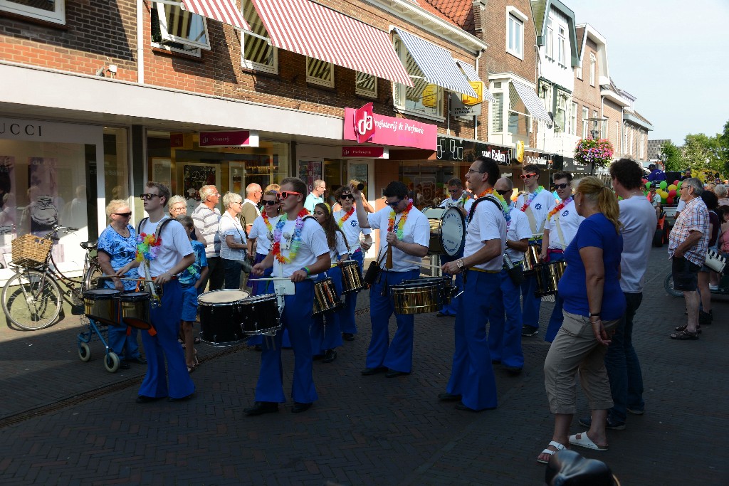 ../Images/Zomercarnaval Noordwijkerhout 2016 163.jpg